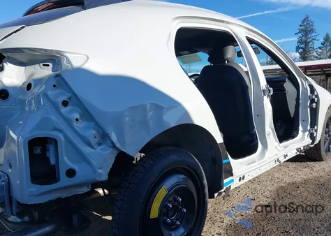 2024 Mazda 3 Select Sport z USA, uszkodzony, nr VIN JM1BPAKM4R1704915